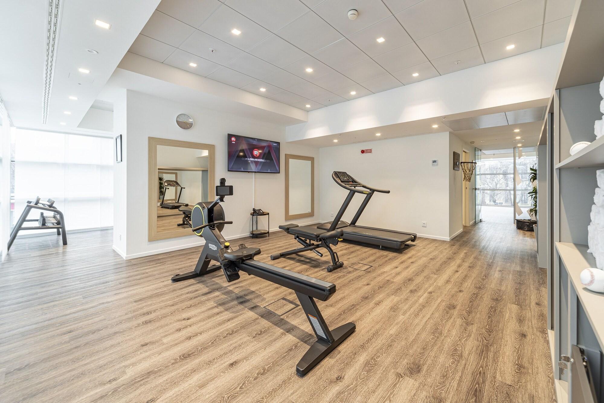 Innside By Melia Milano Torre Galfa Екстериор снимка